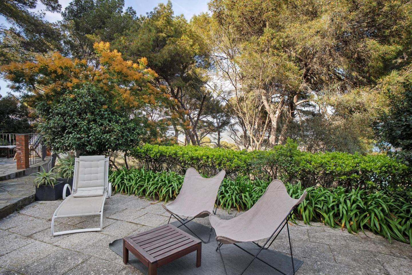 Torre Alpicella Holiday Home, A Scenic Escape Into Nature And Relaxation Диано-Марина Экстерьер фото