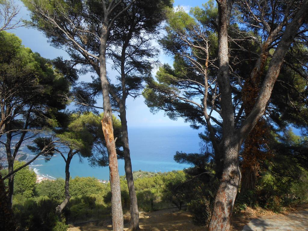 Torre Alpicella Holiday Home, A Scenic Escape Into Nature And Relaxation Диано-Марина Экстерьер фото